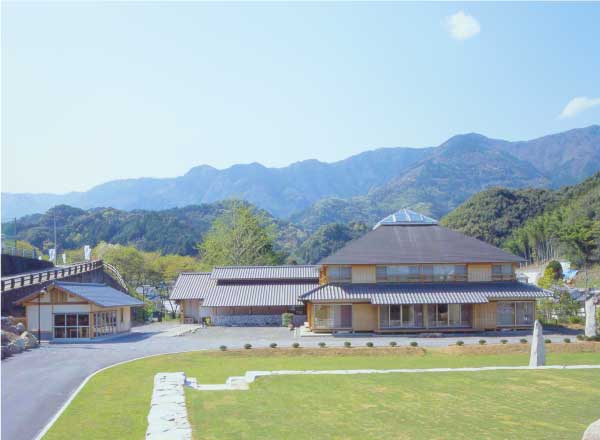 農村体験実習館葉山の郷